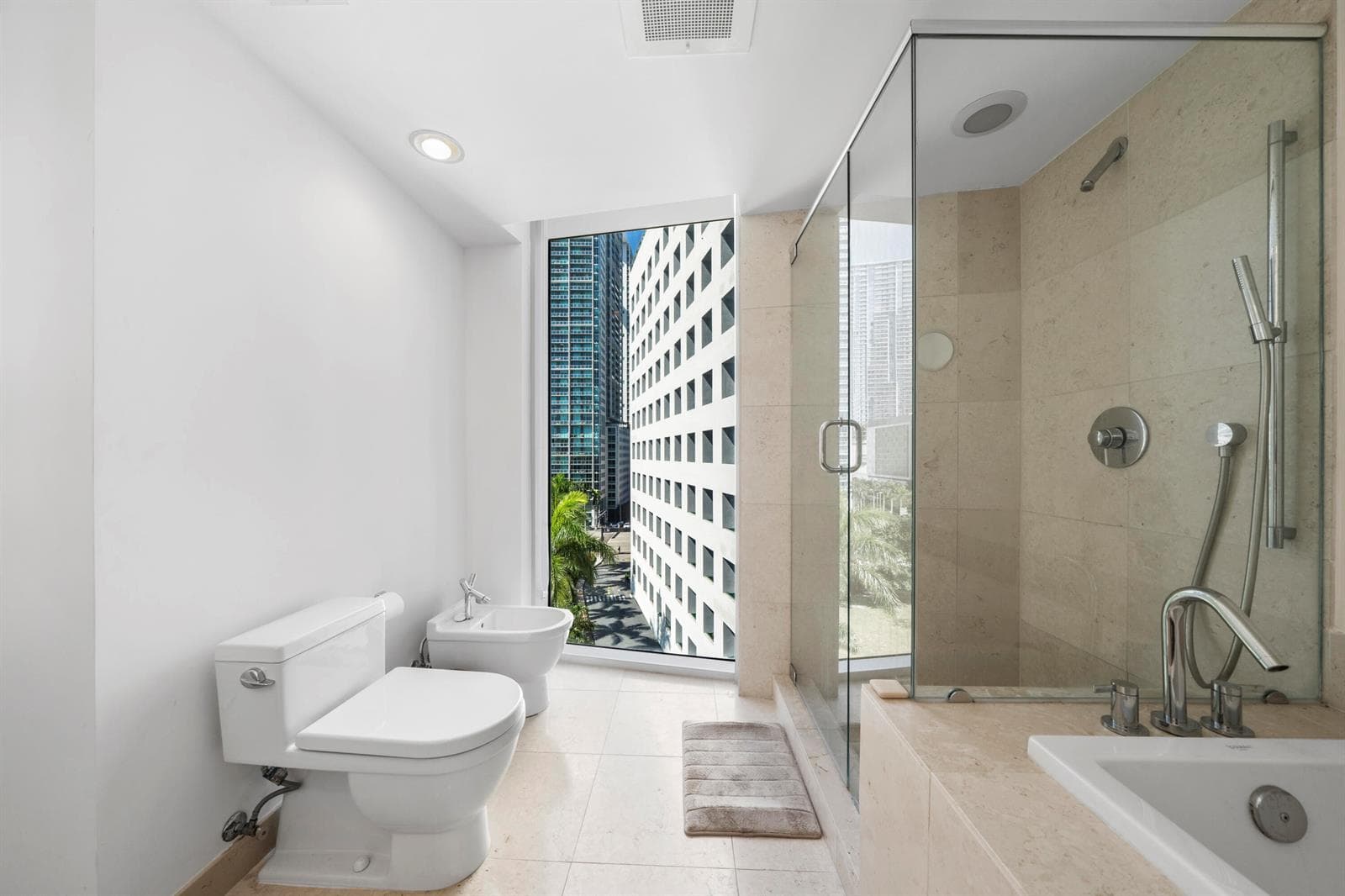495 Brickell Avenue # 811, Miami FL 33131 — 16