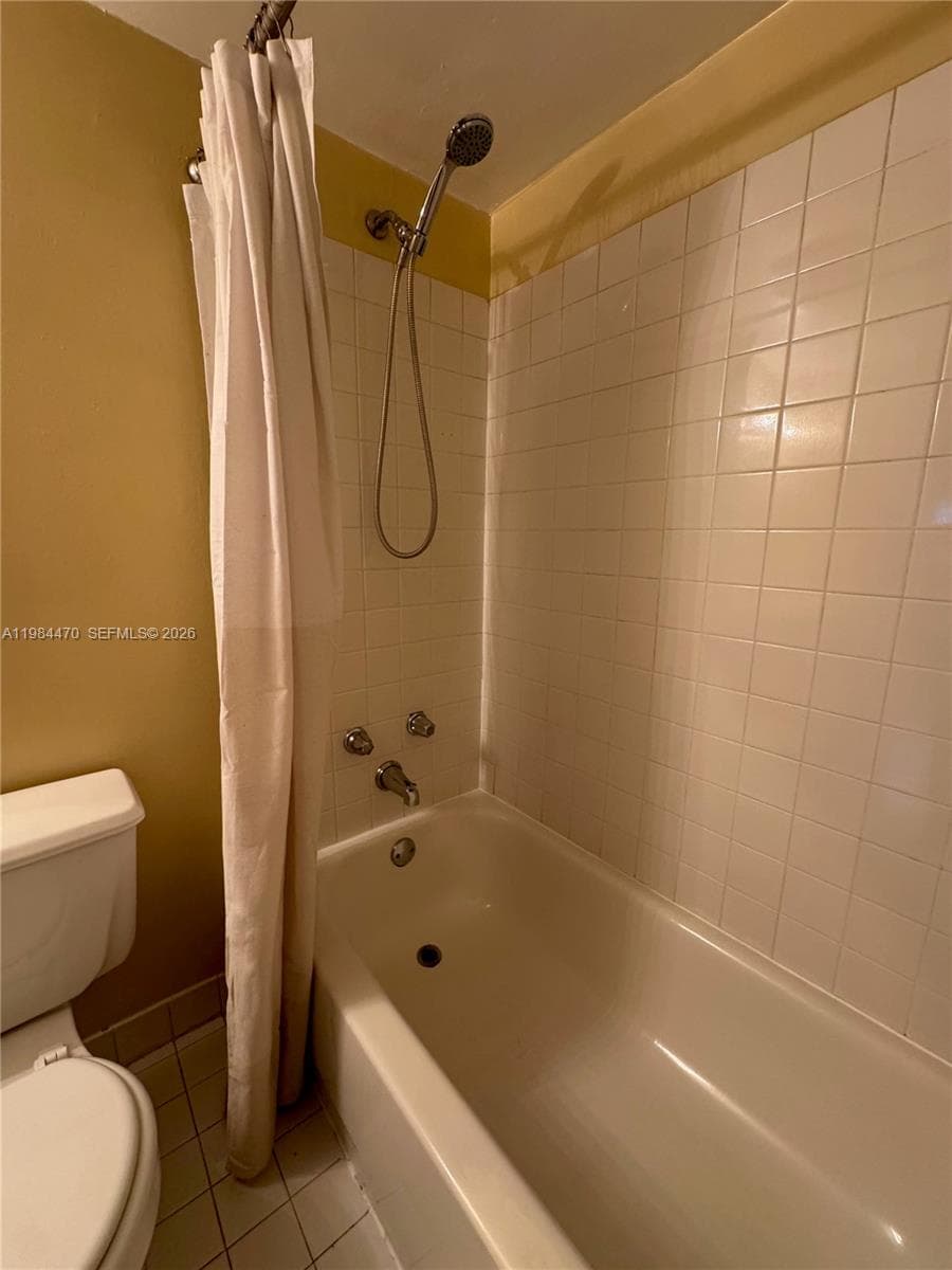 505 NW 177th St # 103, Miami Gardens FL 33169 — 18
