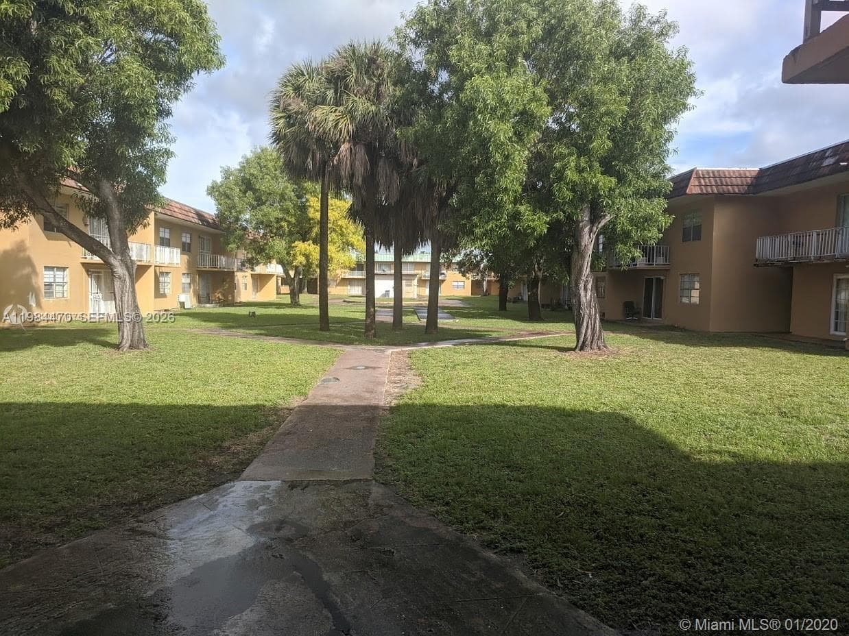 505 NW 177th St # 103, Miami Gardens FL 33169 — 31