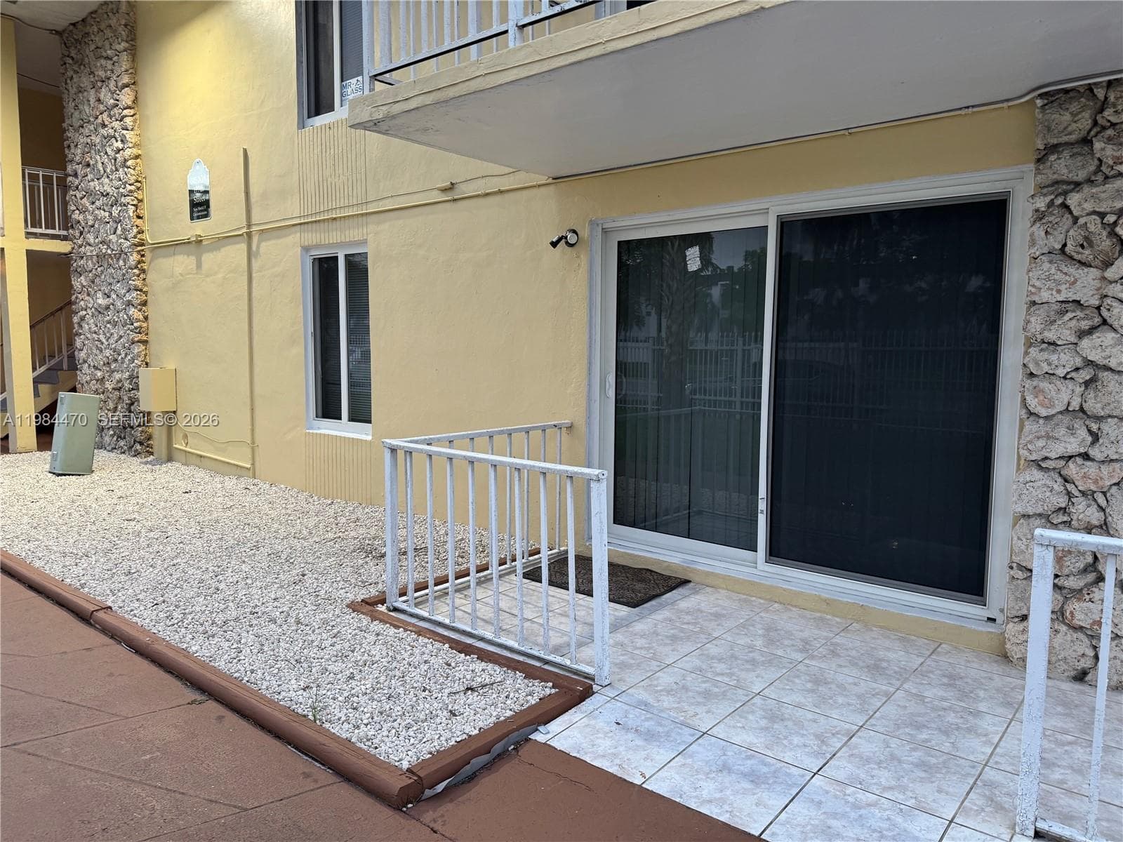 505 NW 177th St # 103, Miami Gardens FL 33169 — 25