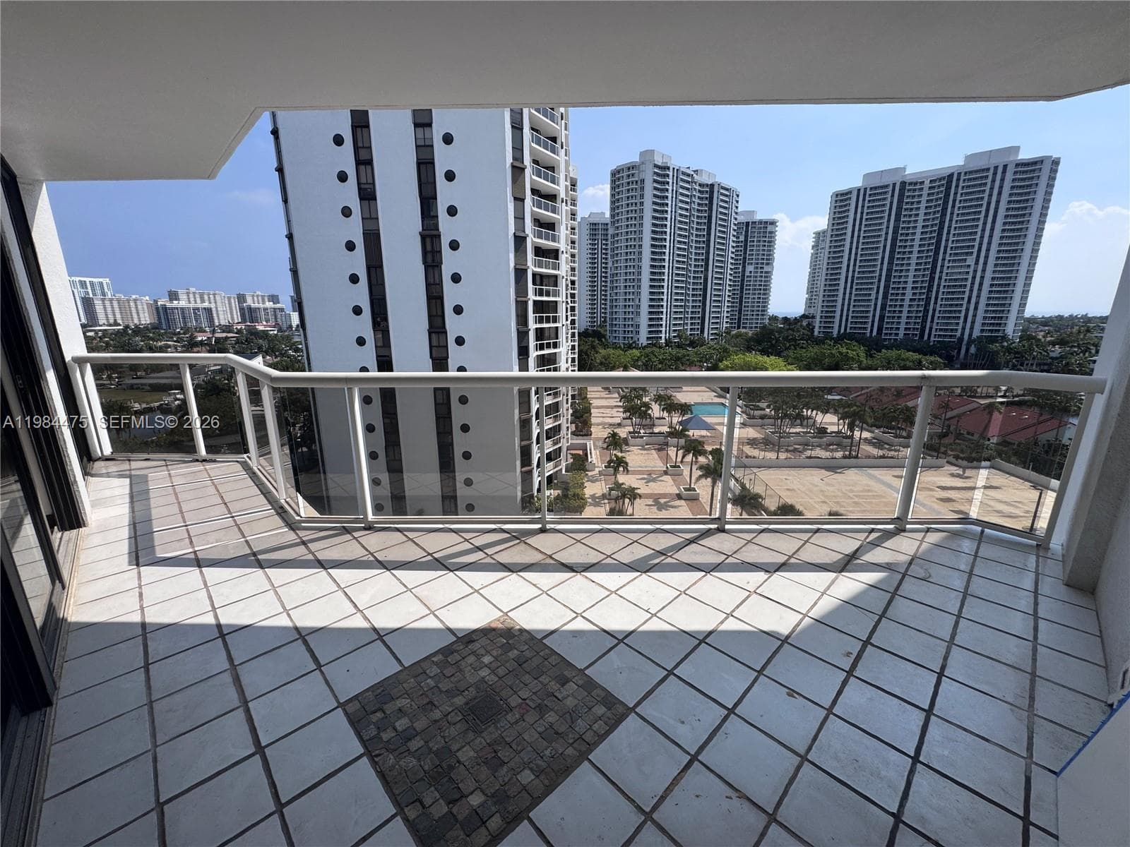 3610 Yacht Club Dr # 1002, Aventura FL 33180 — 14