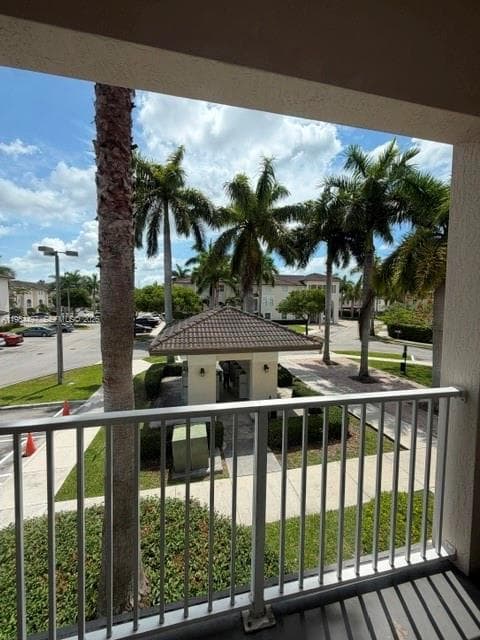 11601 NW 89th St # 202, Doral FL 33178 — 39