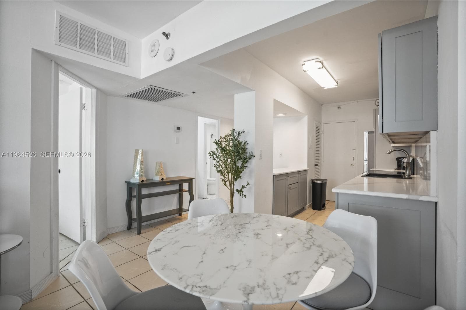 100 Lincoln Rd # 825, Miami Beach FL 33139 — 7