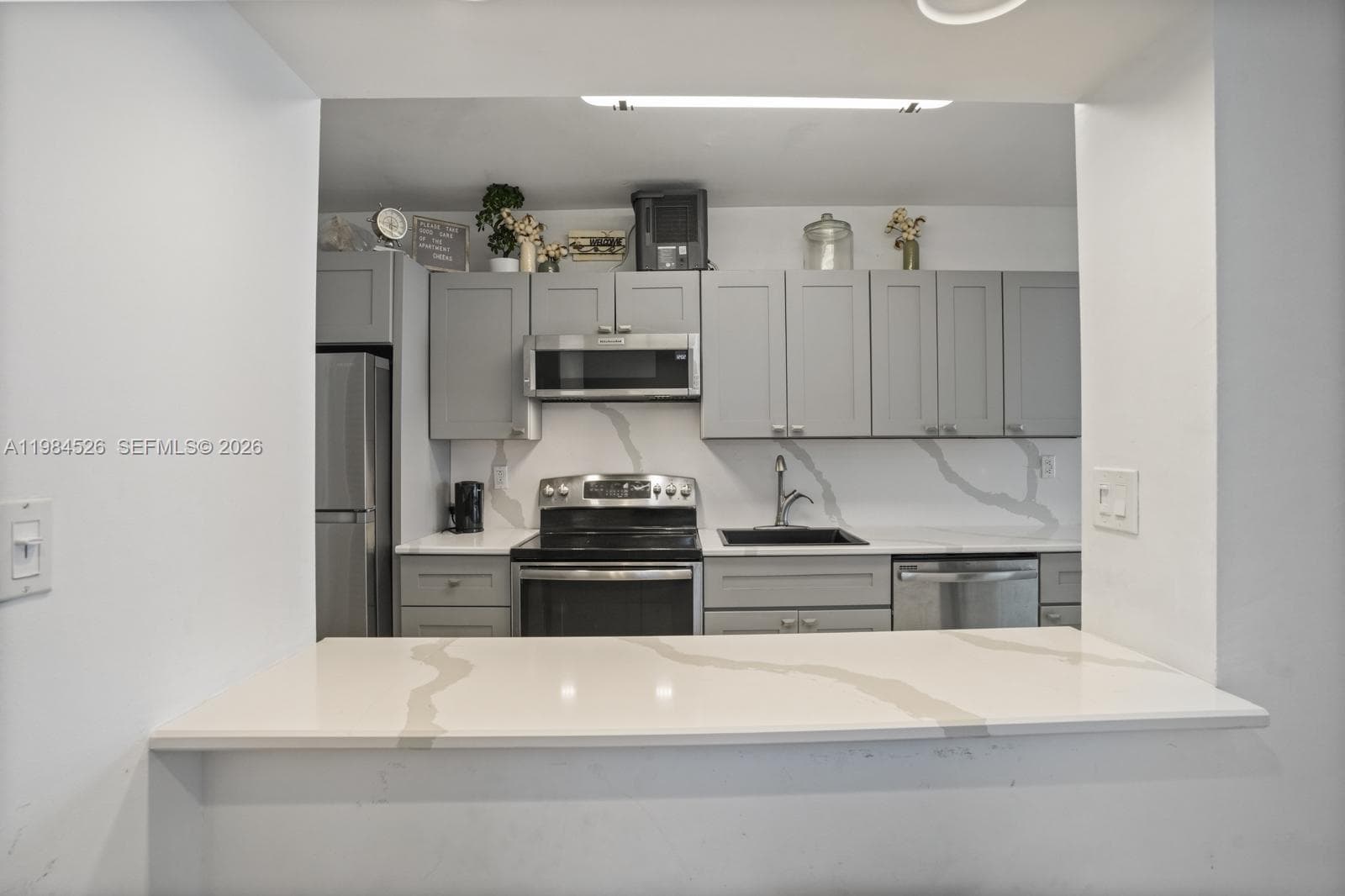 100 Lincoln Rd # 825, Miami Beach FL 33139 — 5