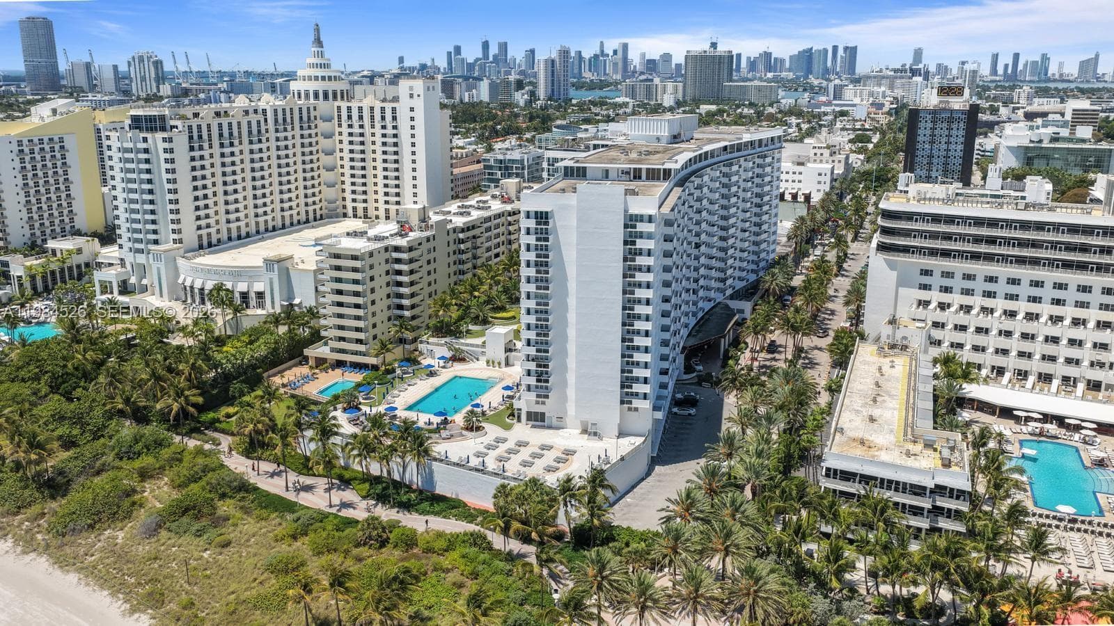 100 Lincoln Rd # 825, Miami Beach FL 33139 — 34