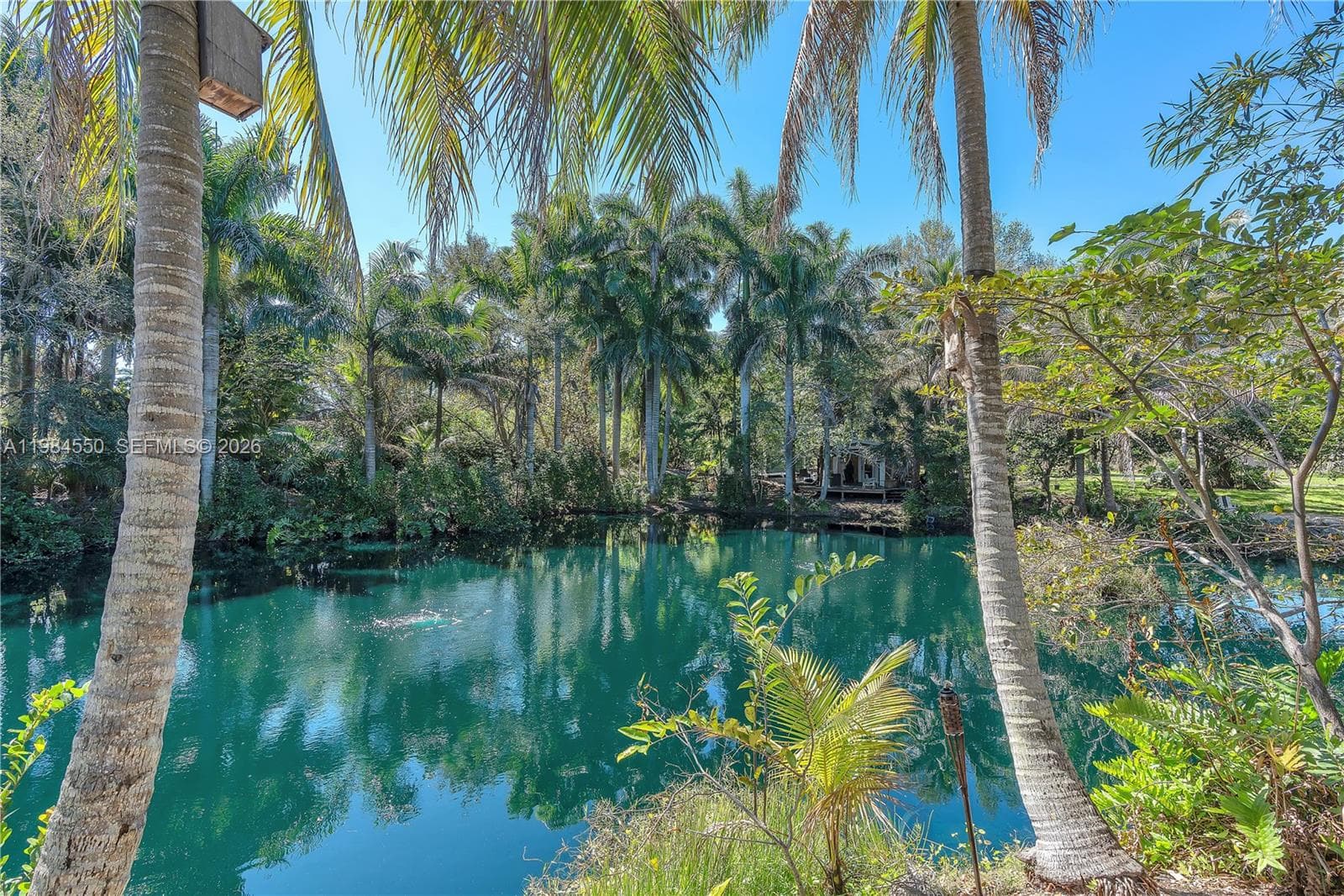 154th Street - 861, North Miami Beach FL 33162 — 3