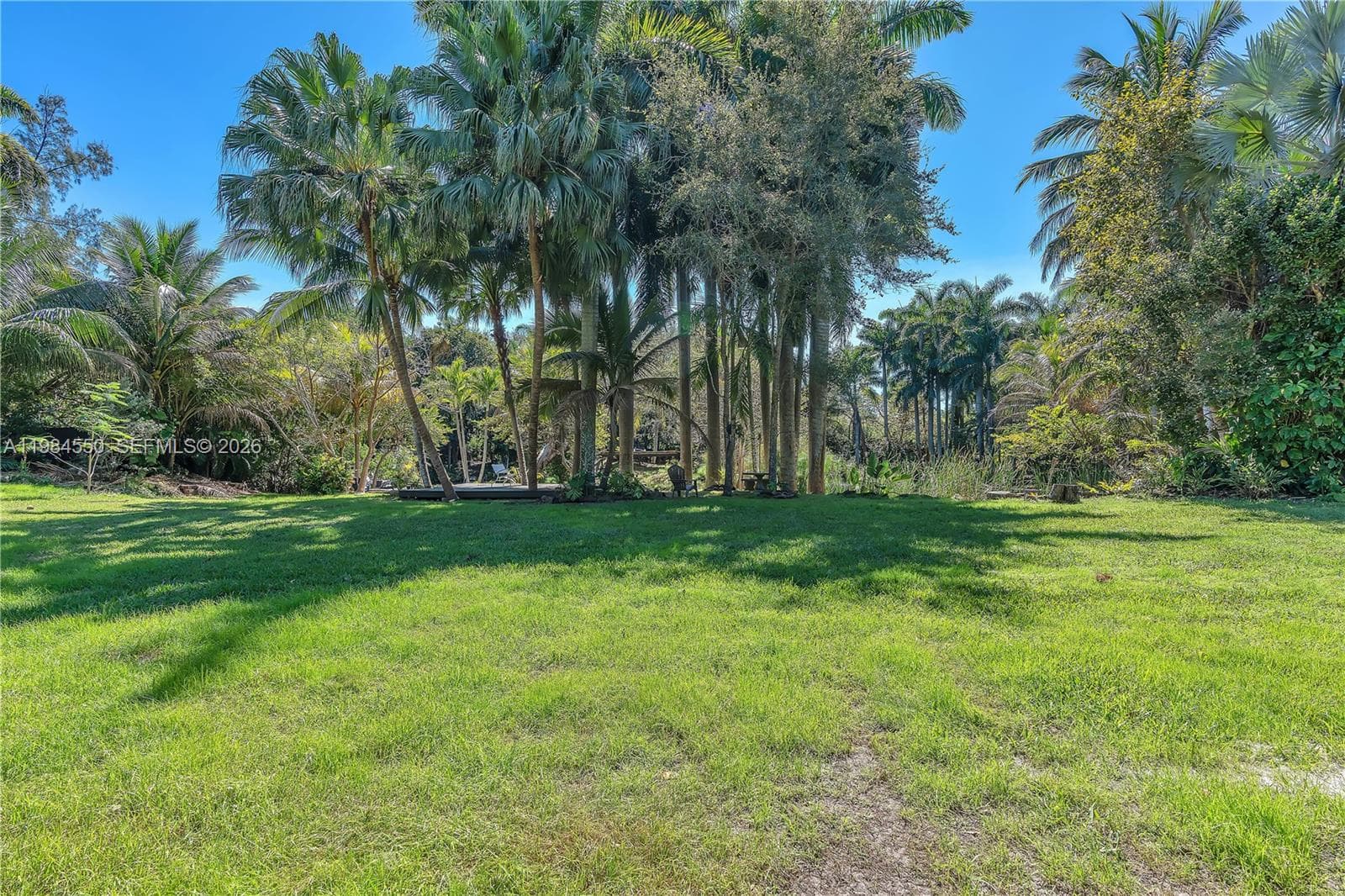 154th Street - 861, North Miami Beach FL 33162 — 11