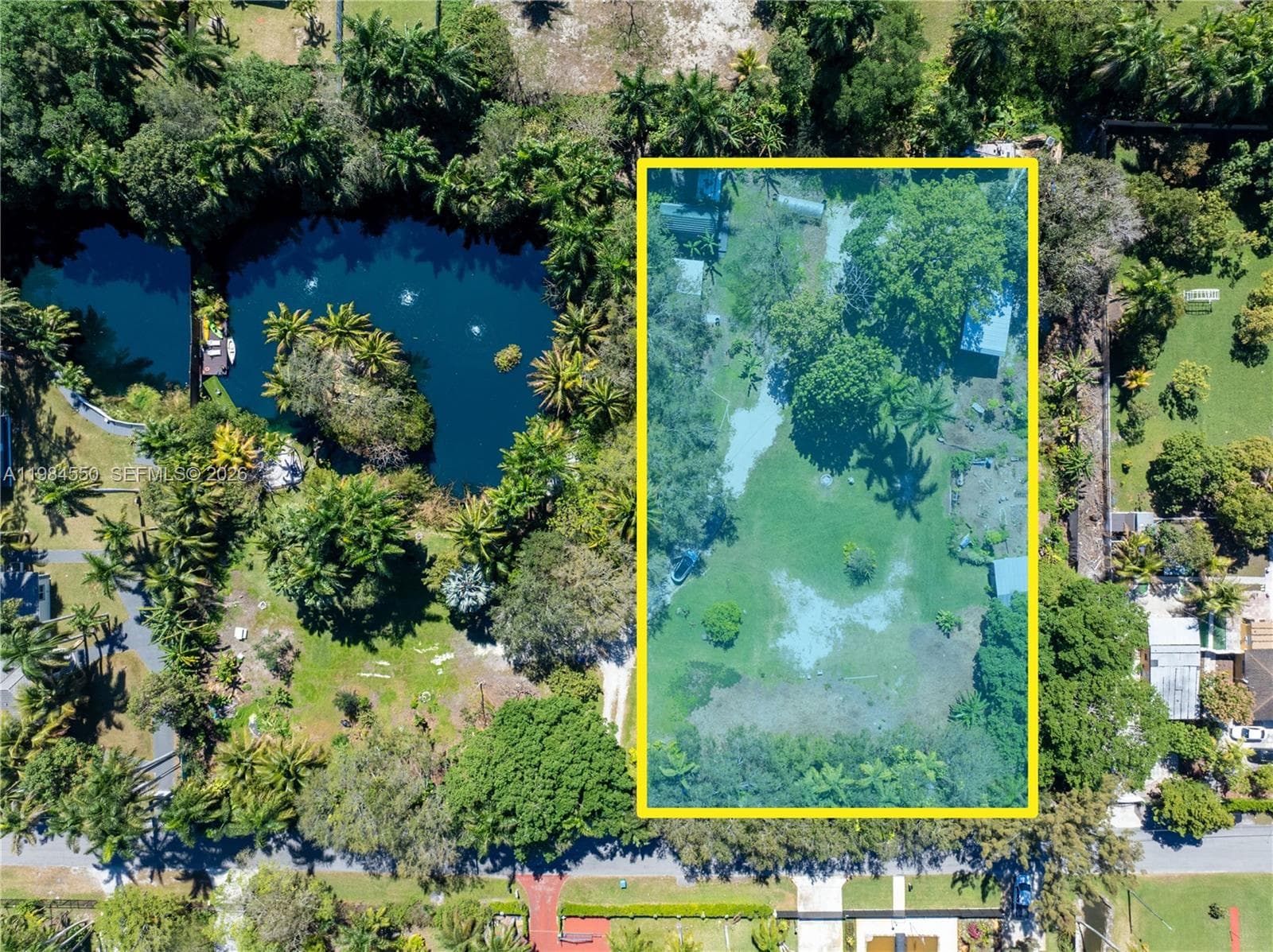 154th Street - 861, North Miami Beach FL 33162 — 8