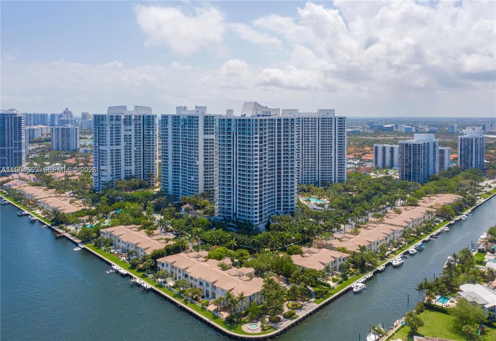 21200 Point Pl # 1901, Aventura FL 33180 — 54