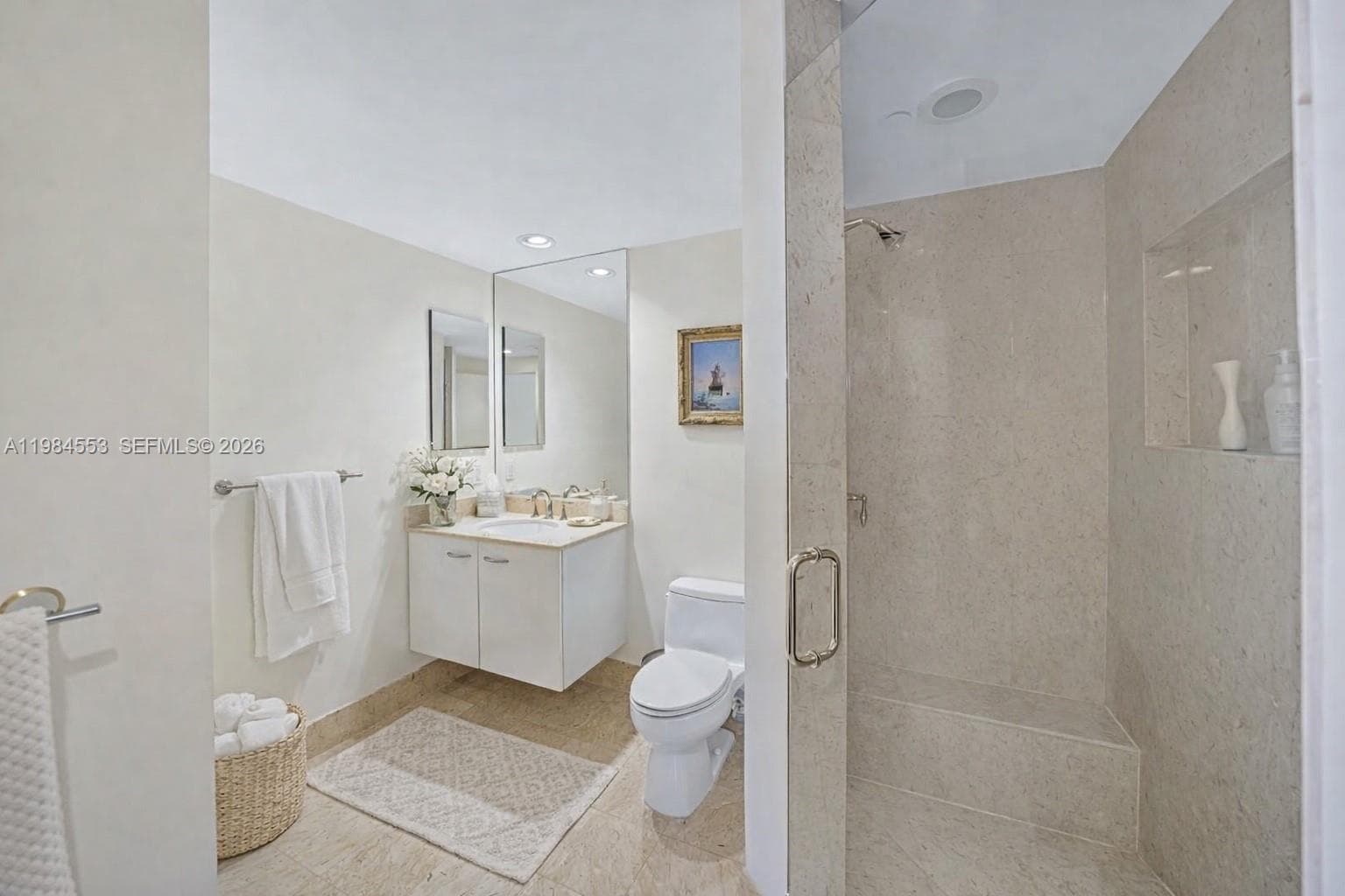 21200 Point Pl # 1901, Aventura FL 33180 — 40