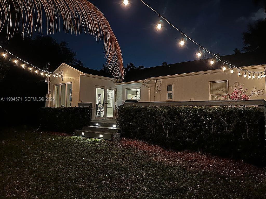 5850 SW 47 ST, Miami FL 33155 — 12