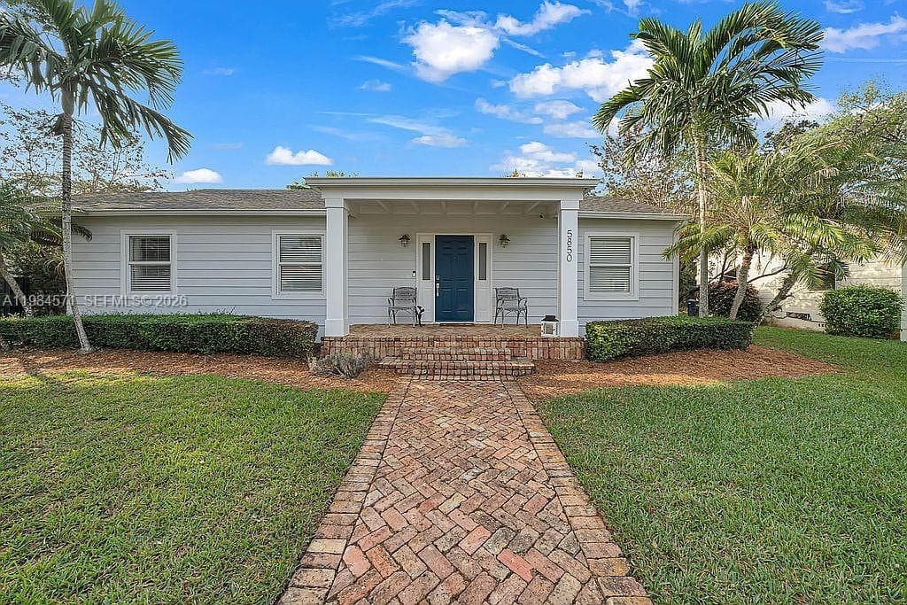 5850 SW 47 ST, Miami FL 33155 — 22