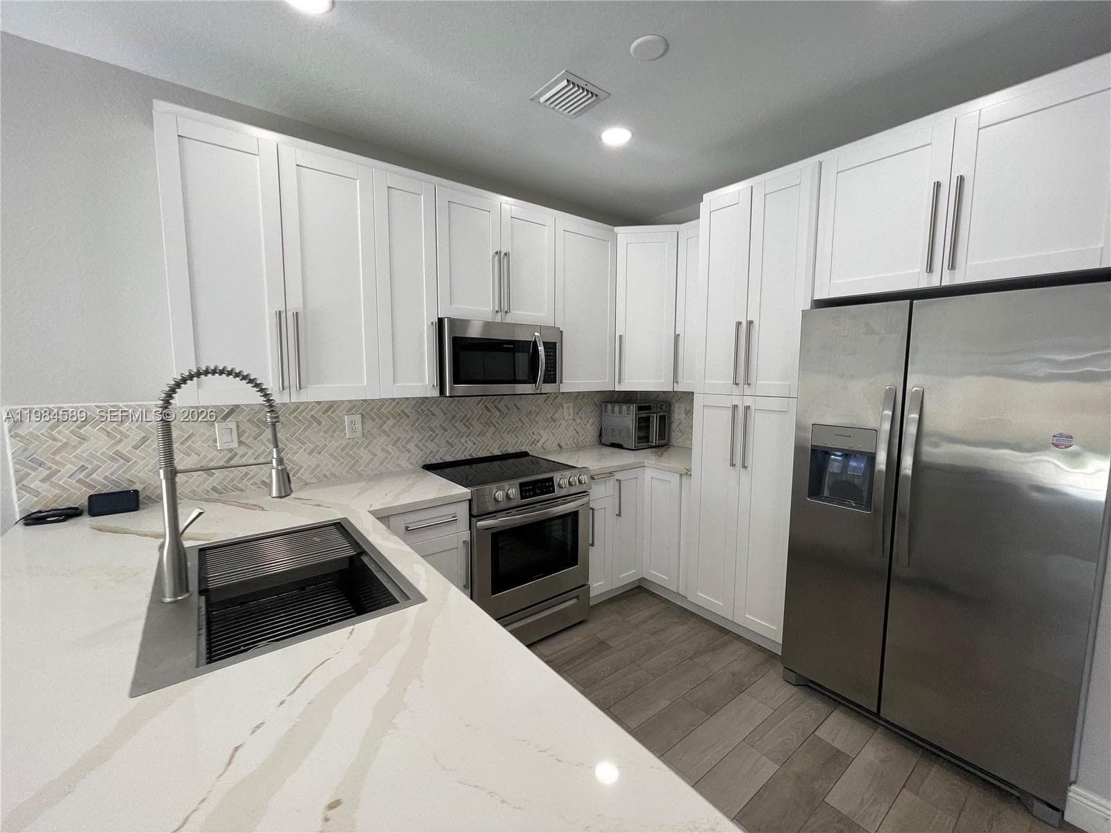 8900 SW 226th Ter, Cutler Bay FL 33190 — 7