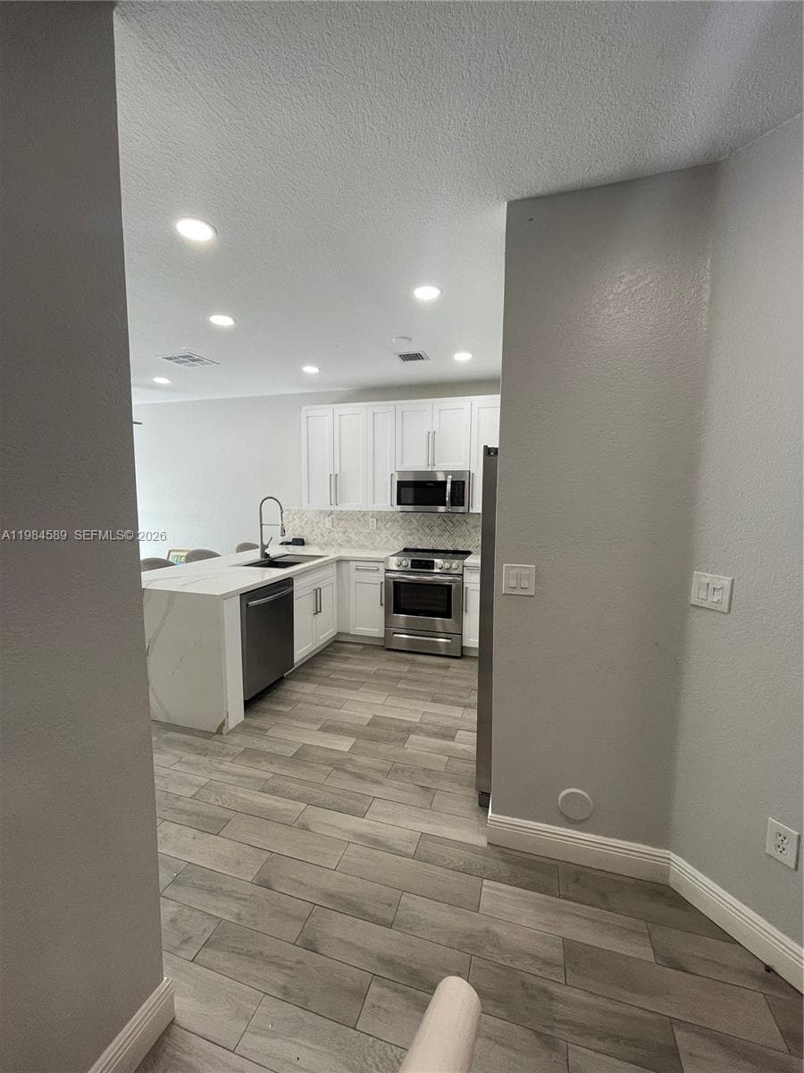 8900 SW 226th Ter, Cutler Bay FL 33190 — 34