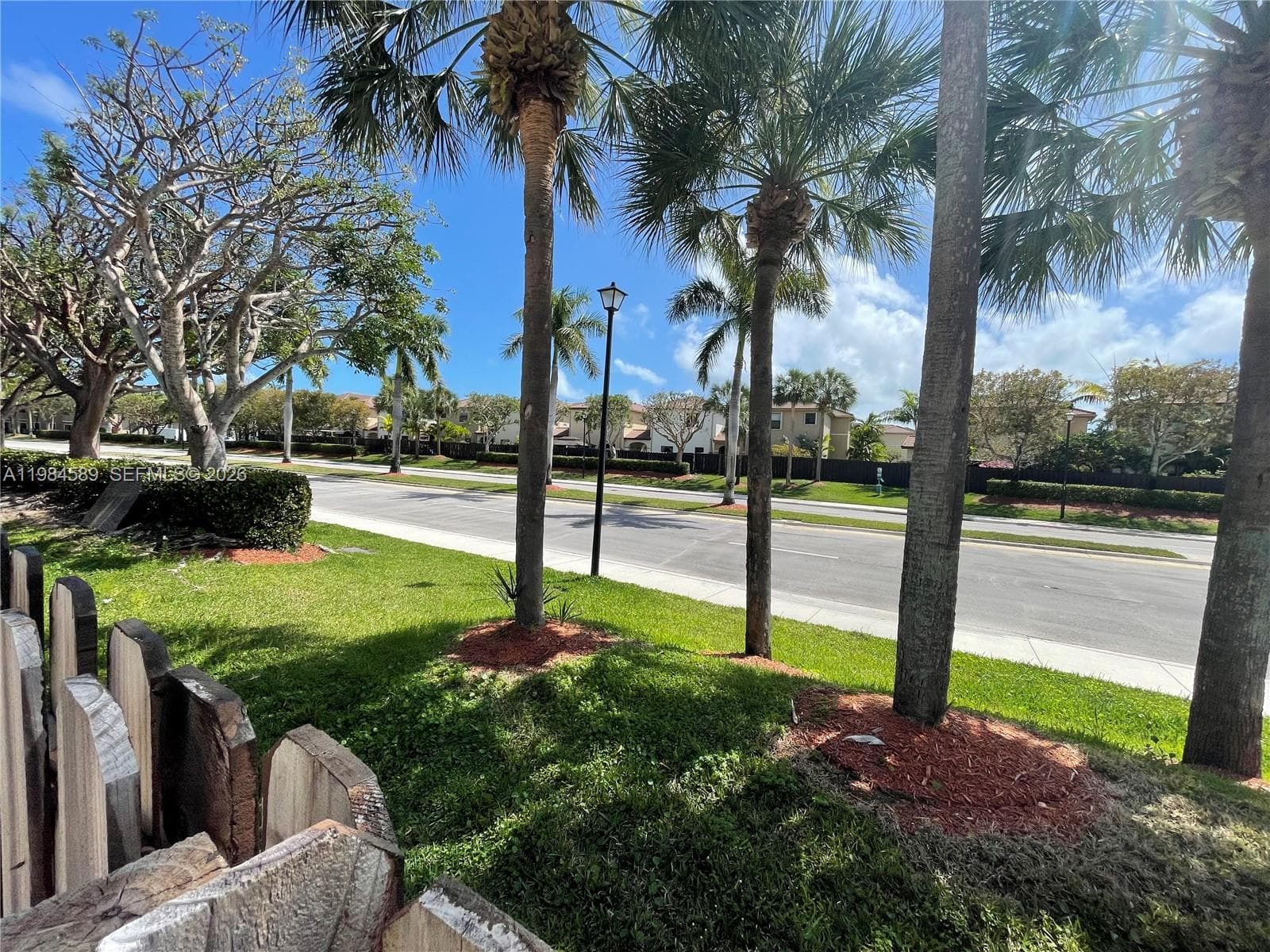 8900 SW 226th Ter, Cutler Bay FL 33190 — 40