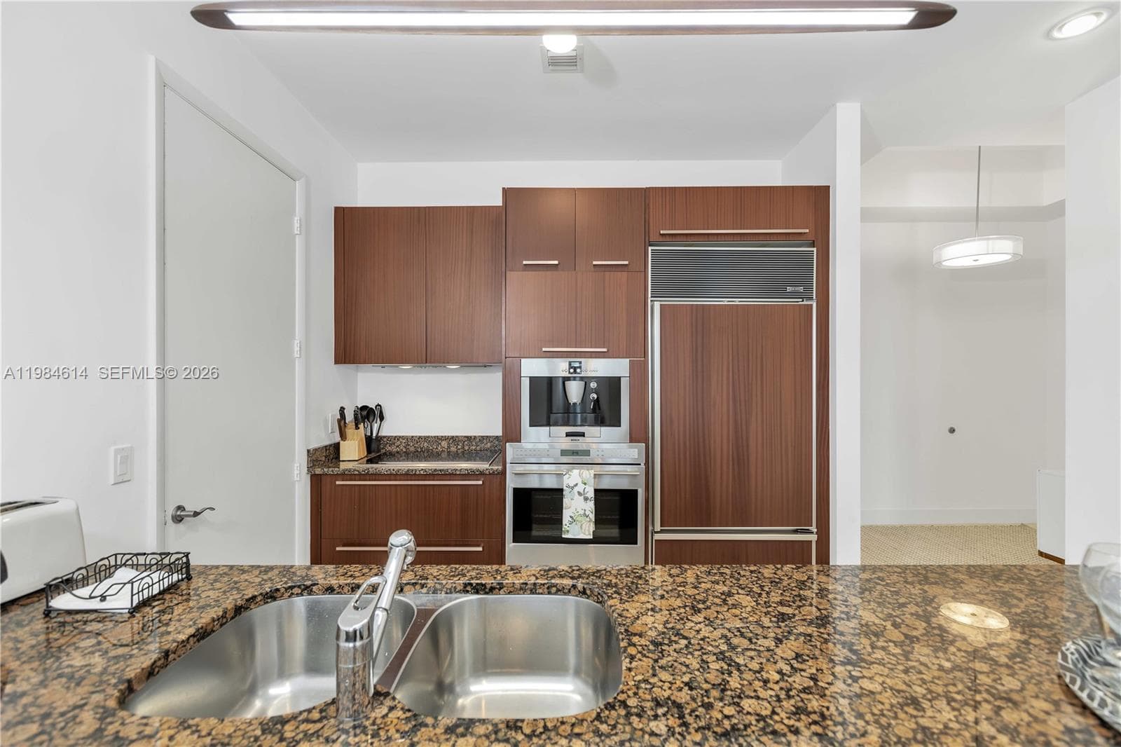 Trump Tower Iii Condo, Sunny Isles Beach, FL — 12