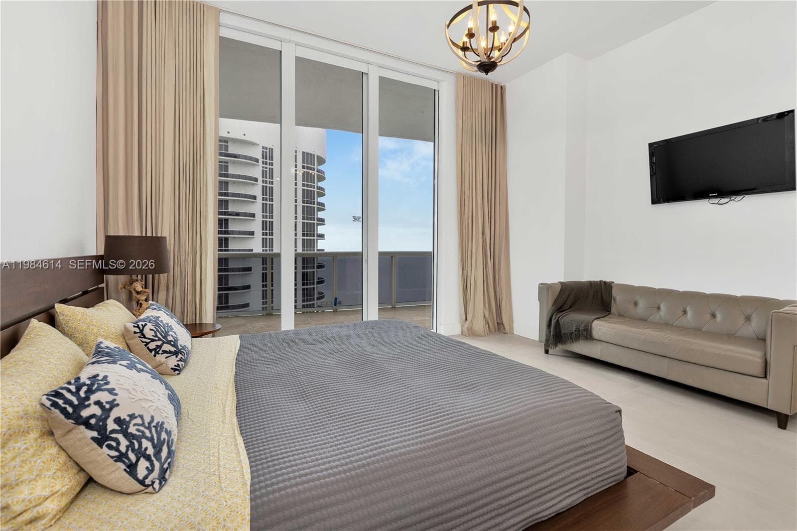 Trump Tower Iii Condo, Sunny Isles Beach, FL — 22