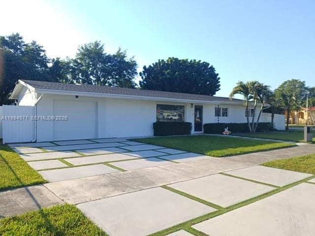 8123 SW 95th Ct, Miami FL 33173 — 5