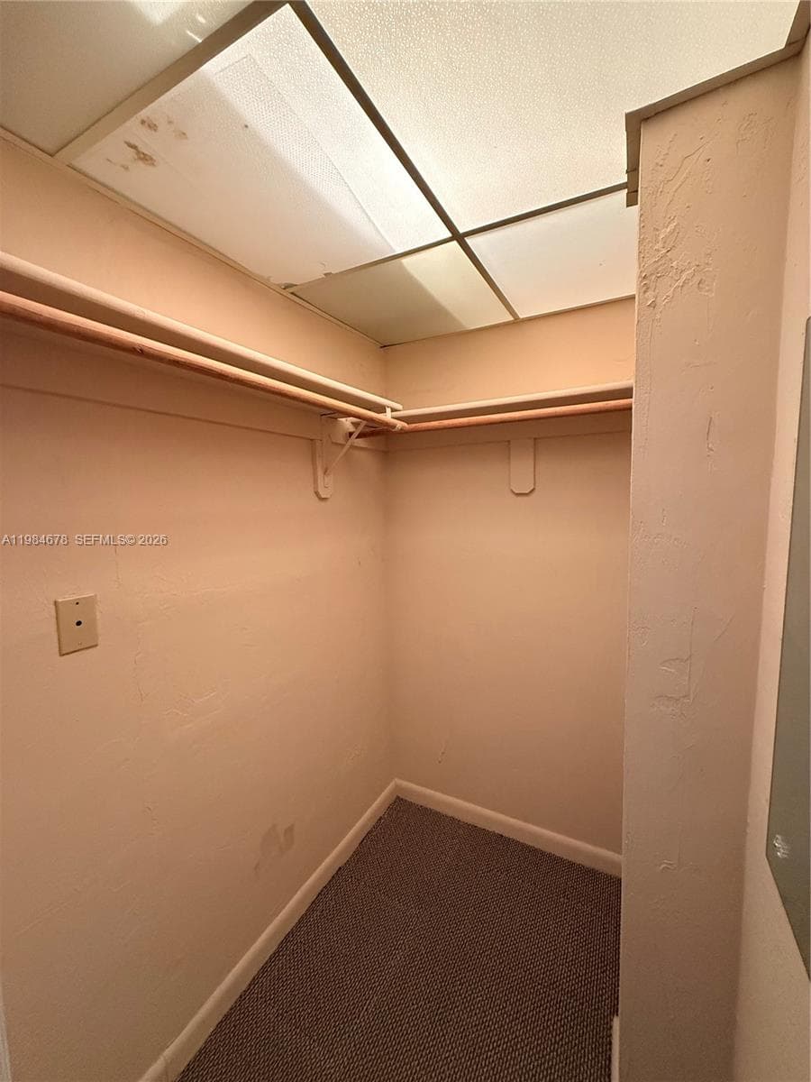3860 NE 170th St # 304, North Miami Beach FL 33160 — 13