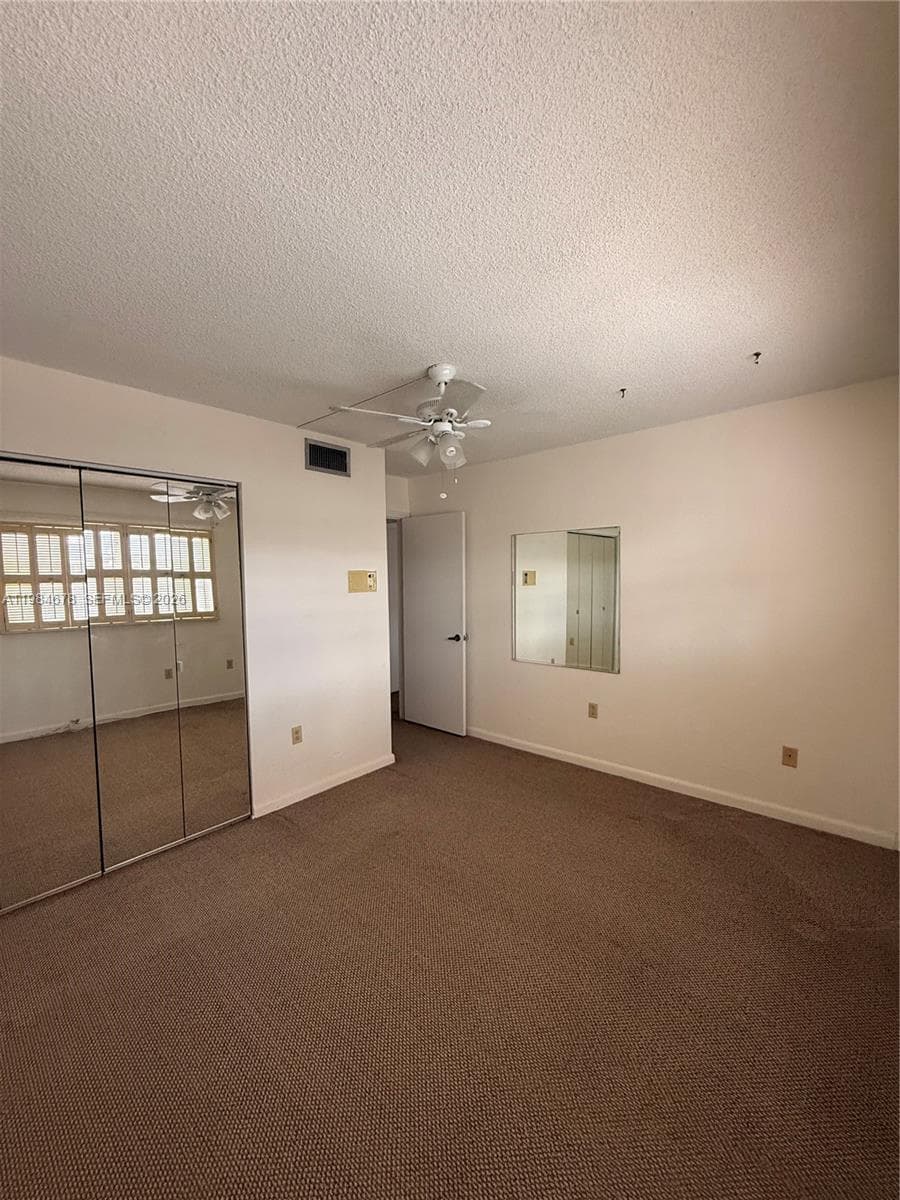 3860 NE 170th St # 304, North Miami Beach FL 33160 — 12