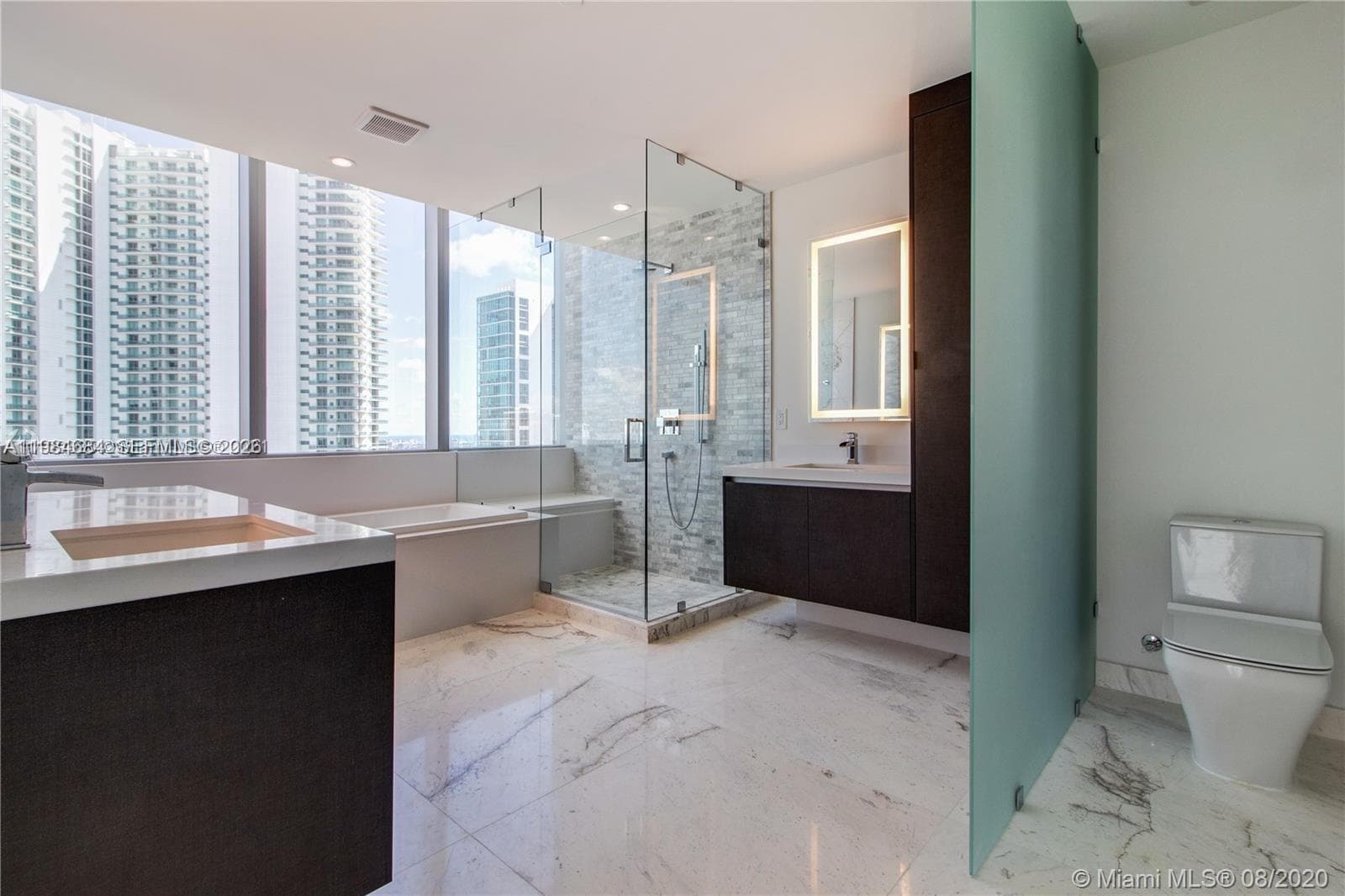 851 NE 1st Ave # 3601, Miami FL 33132 — 13