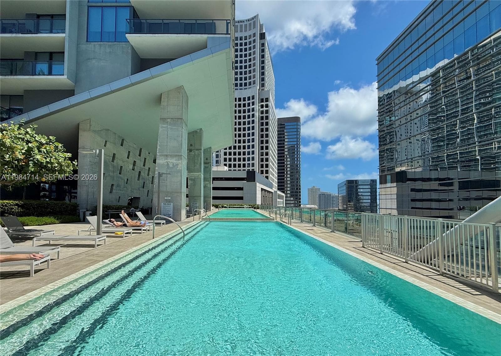 68 SE 6th St # 806, Miami FL 33131 — 22