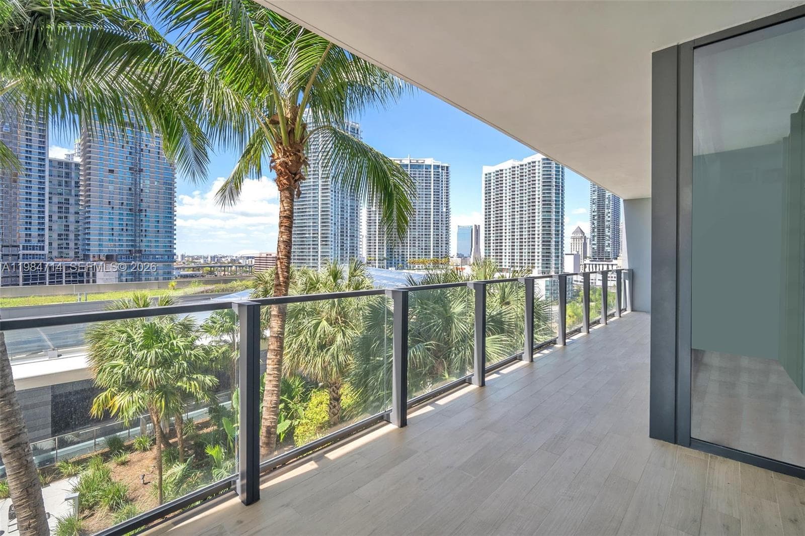 68 SE 6th St # 806, Miami FL 33131 — 14