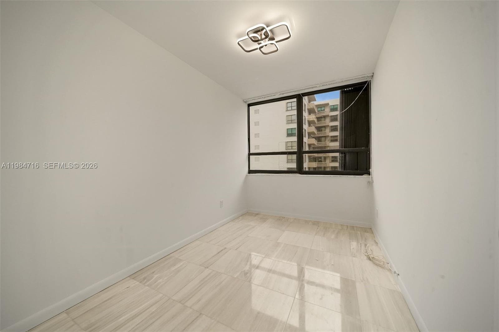 10175 Collins Ave # 807, Bal Harbour FL 33154 — 17