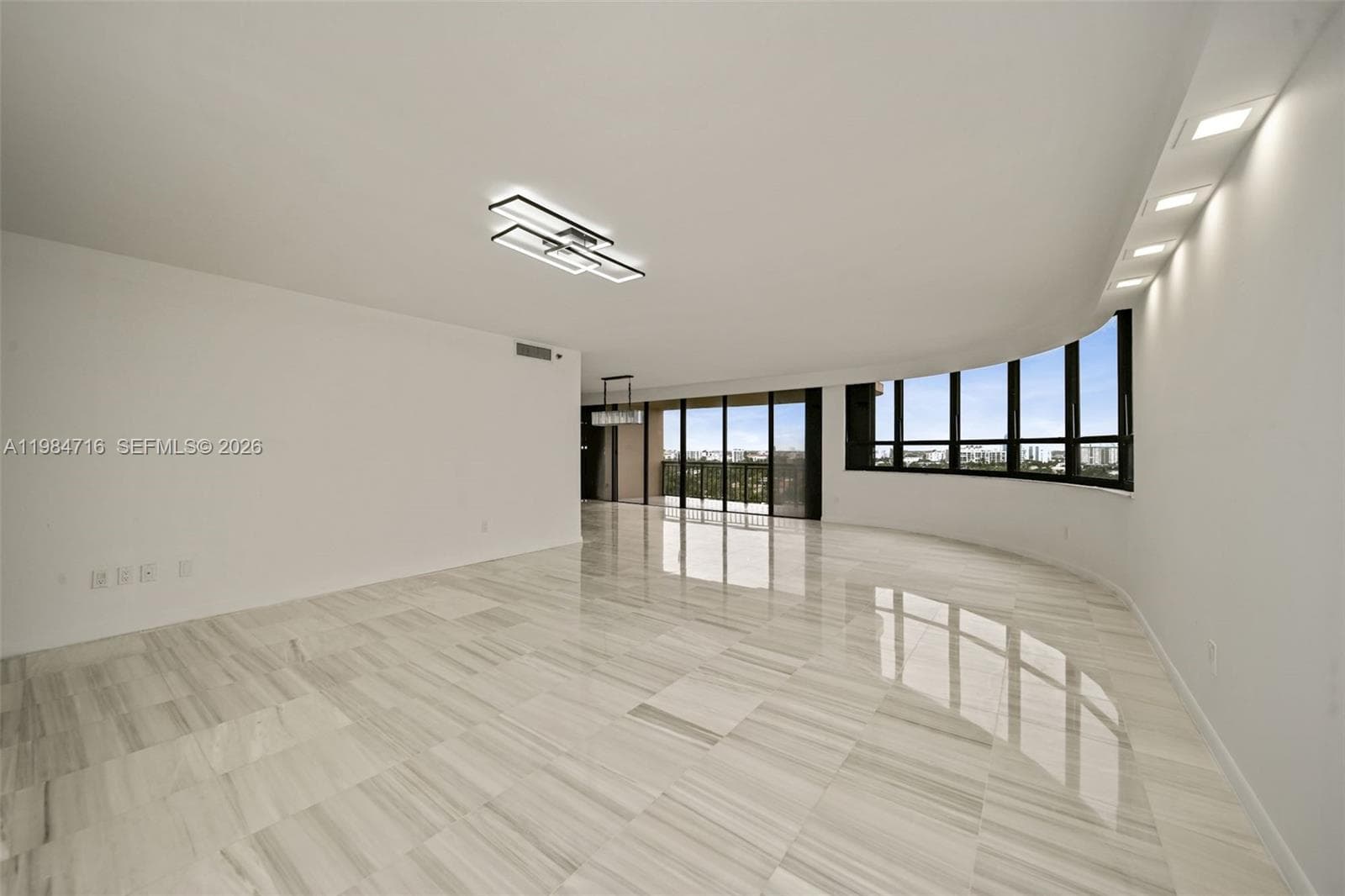 10175 Collins Ave # 807, Bal Harbour FL 33154 — 10