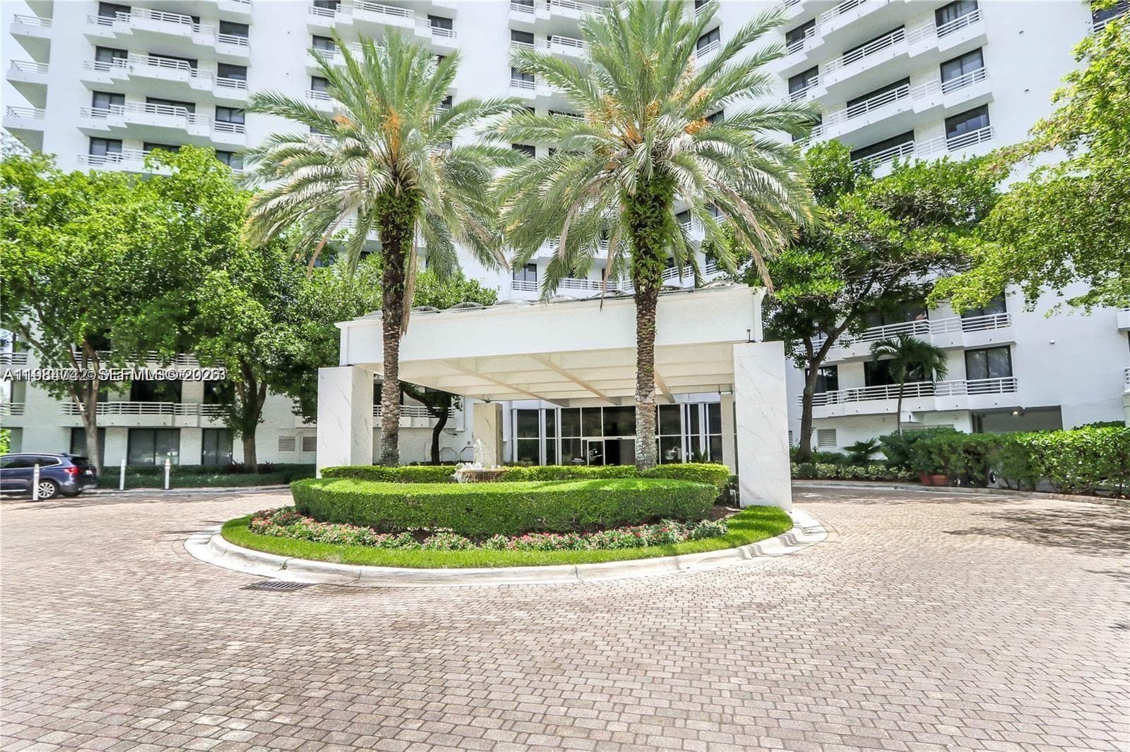 3300 NE 192nd St # 1815, Aventura FL 33180 — 32