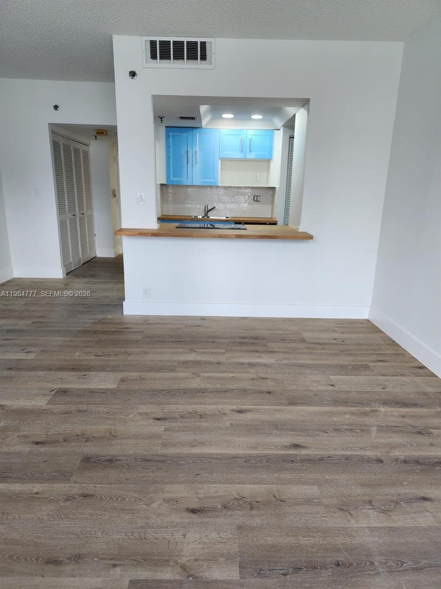 520 Brickell Key Dr # A1517, Miami FL 33131 — 3