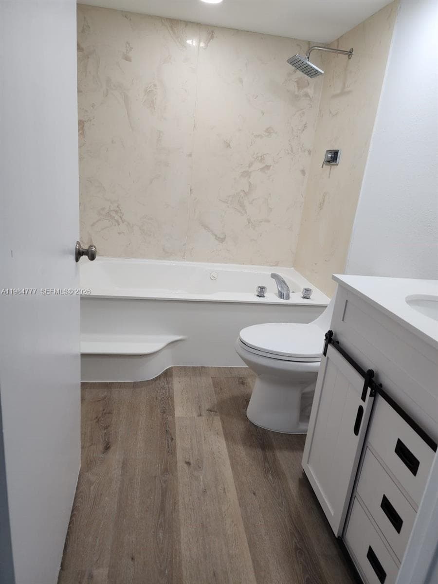 520 Brickell Key Dr # A1517, Miami FL 33131 — 11