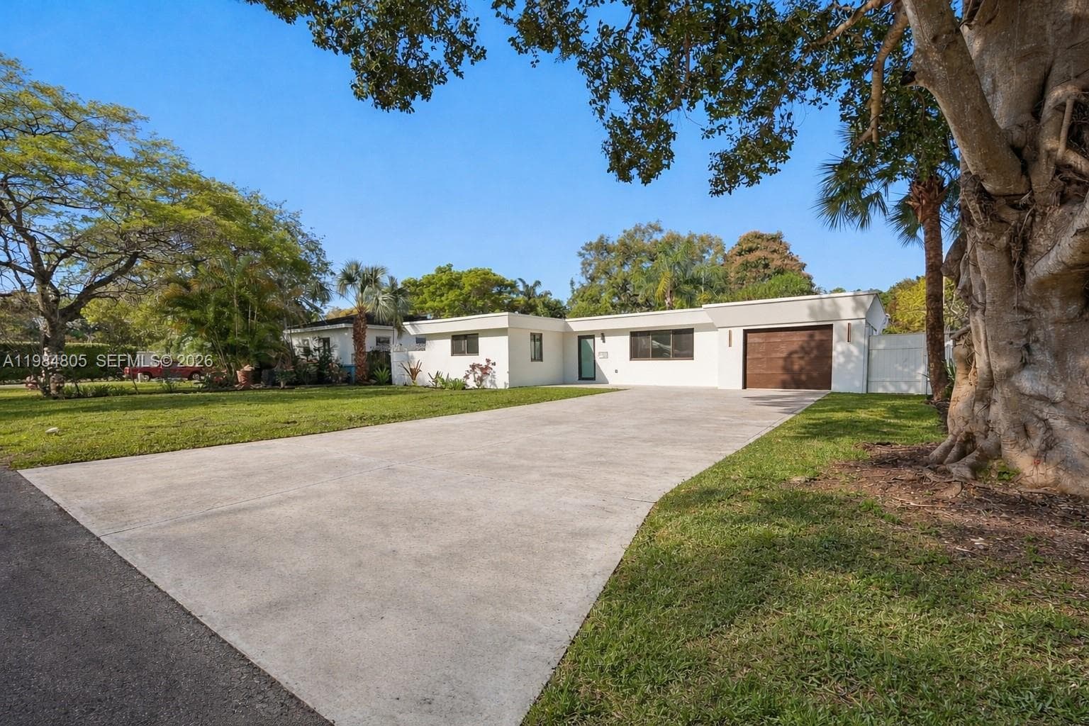10910 NE 9th Ct, Biscayne Park FL 33161 — 1