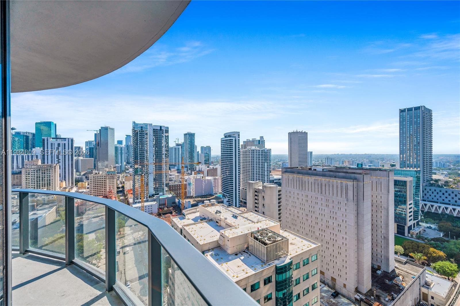 121 NE 5th St # 3005, Miami FL 33130 — 9