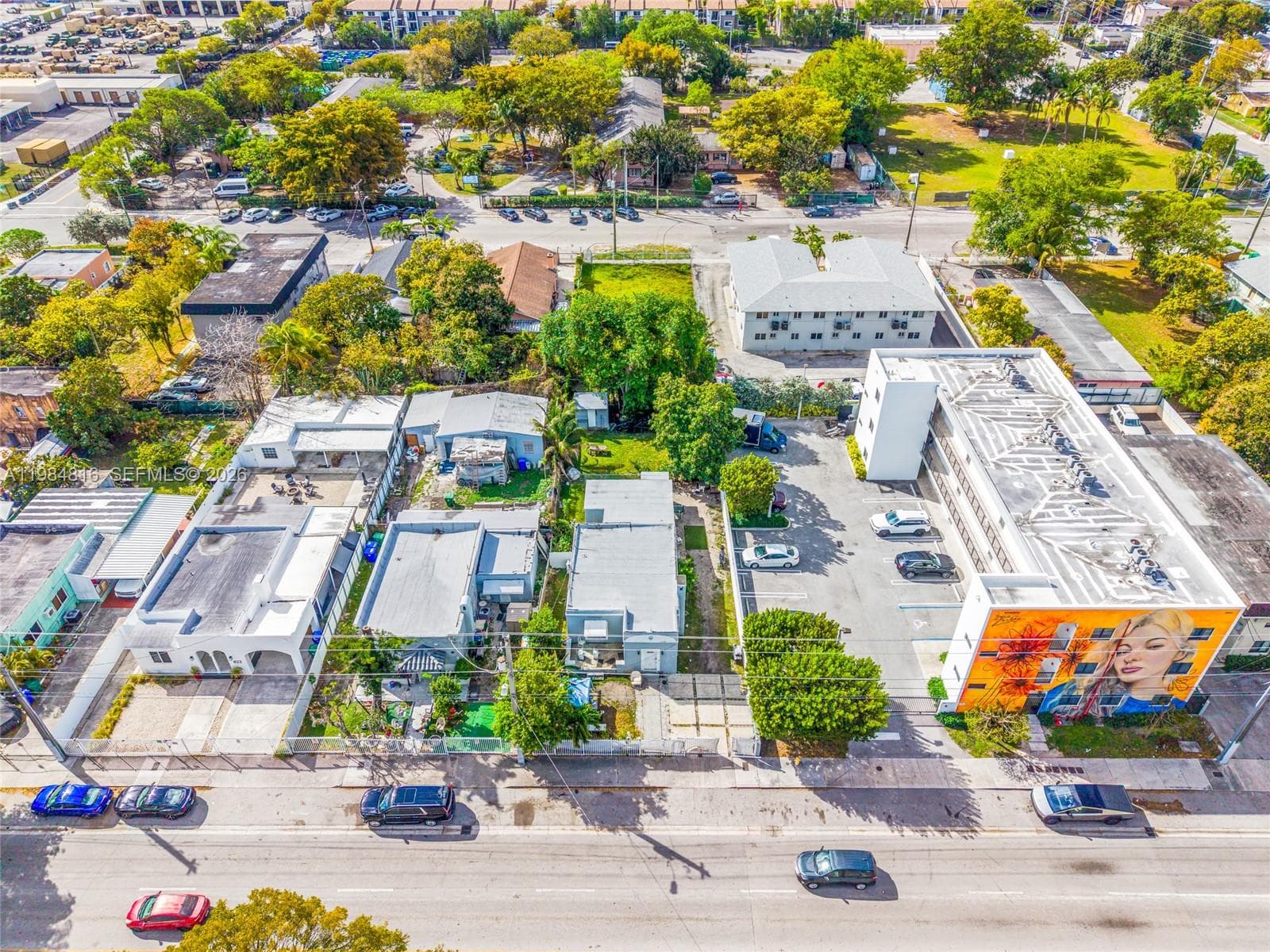 844 NW 29th St, Miami FL 33127 — 16