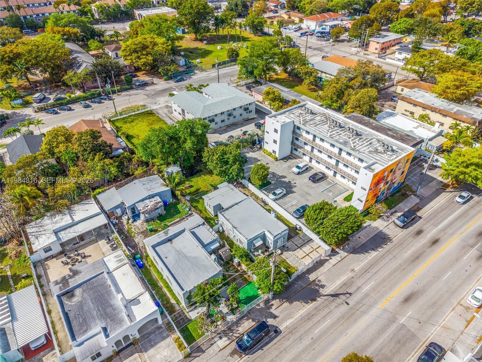 844 NW 29th St, Miami FL 33127 — 18