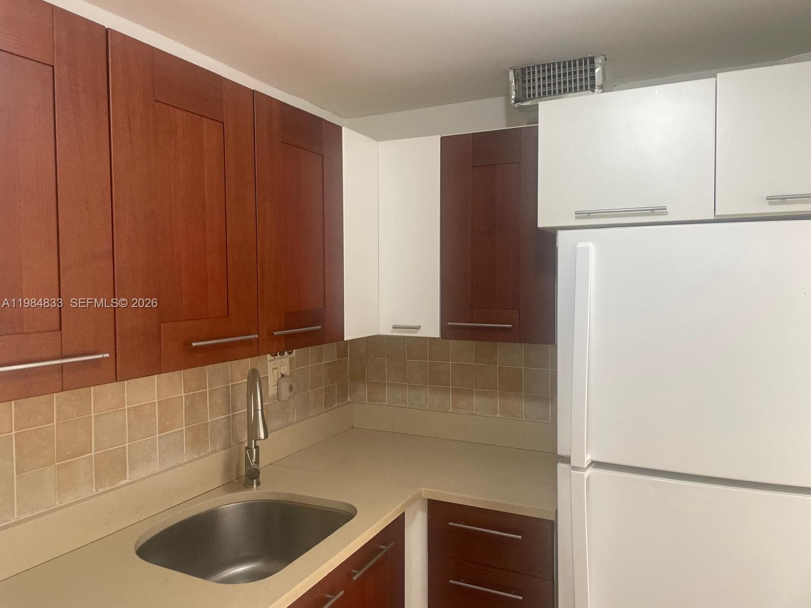 3522 NE 171st St # 206, North Miami Beach FL 33160 — 5