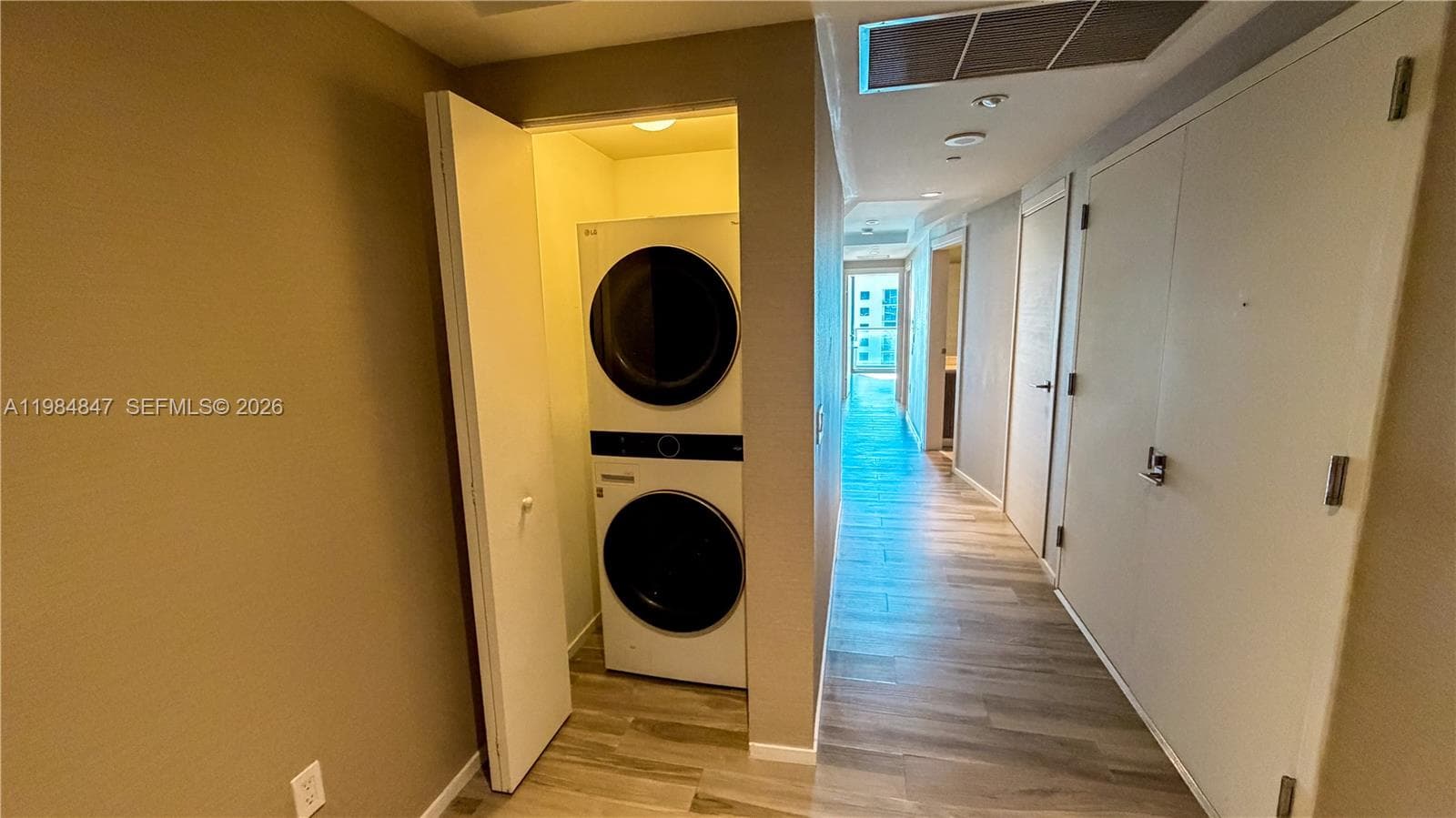 801 S Miami Ave # 4501, Miami FL 33130 — 20