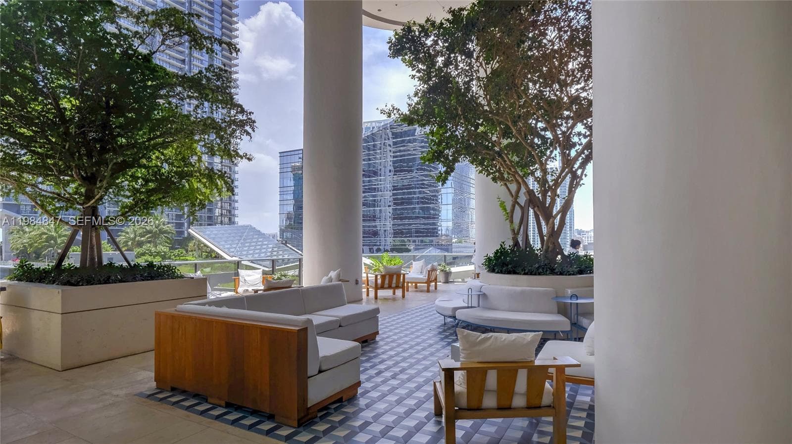 801 S Miami Ave # 4501, Miami FL 33130 — 40