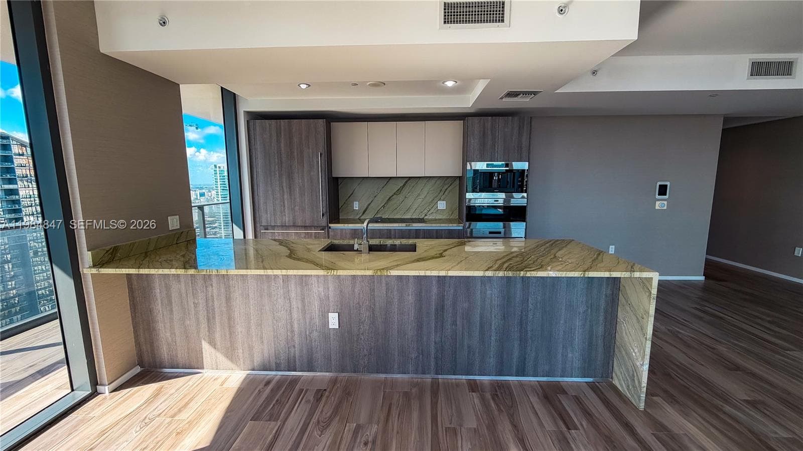 801 S Miami Ave # 4501, Miami FL 33130 — 4