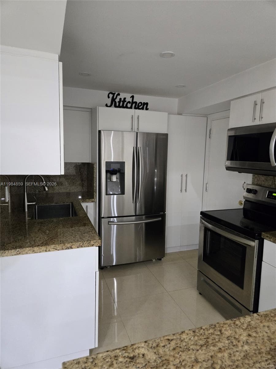 13700 SW 62nd St # 222, Miami FL 33183 — 7