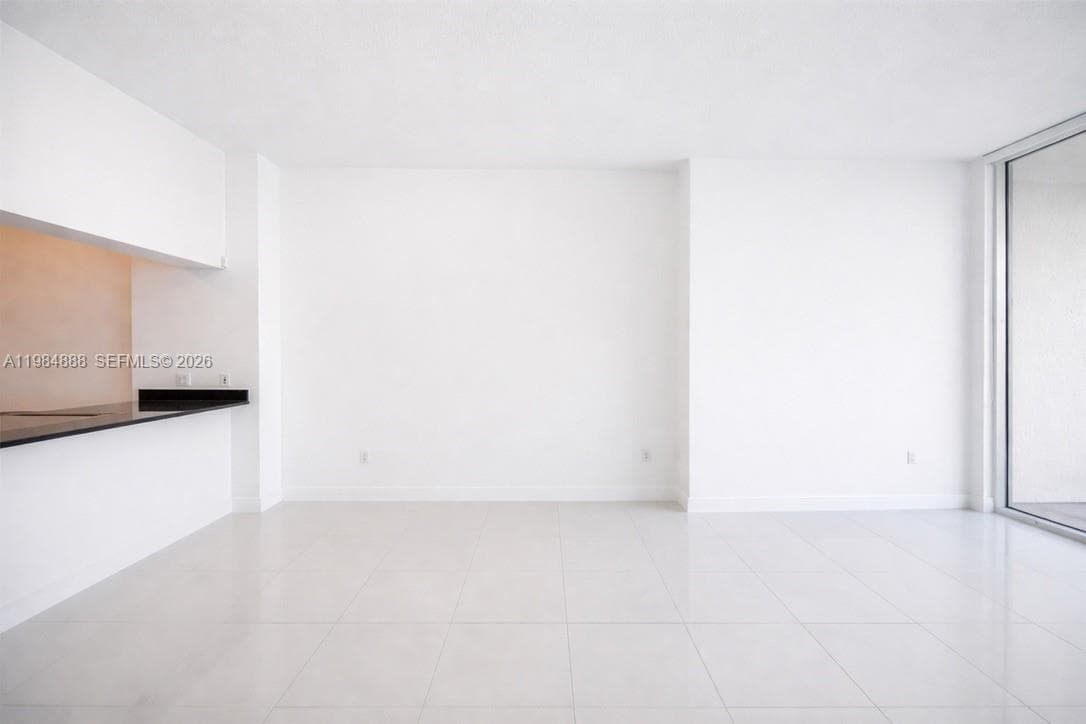 1750 N Bayshore Dr # 3811, Miami FL 33132 — 6