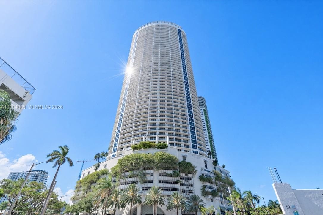 1750 N Bayshore Dr # 3811, Miami FL 33132 — 3