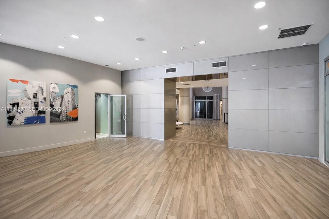 1750 N Bayshore Dr # 3811, Miami FL 33132 — 20