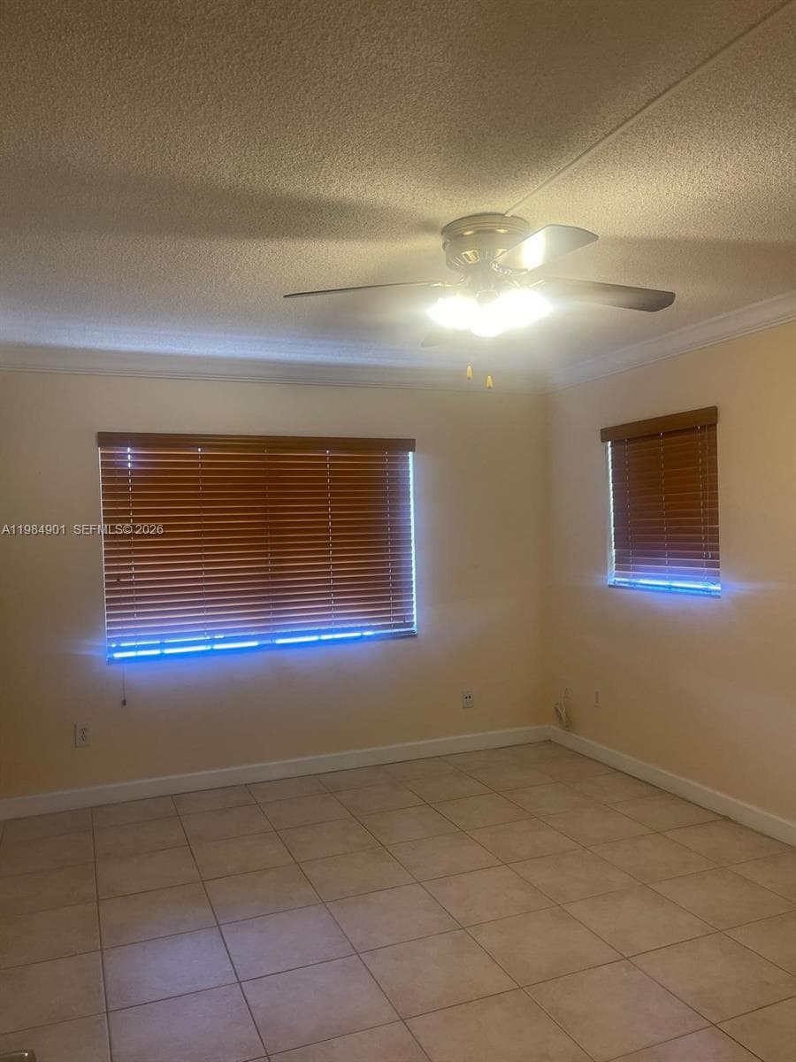 8600 SW 109th Ave # 220, Miami FL 33173 — 12