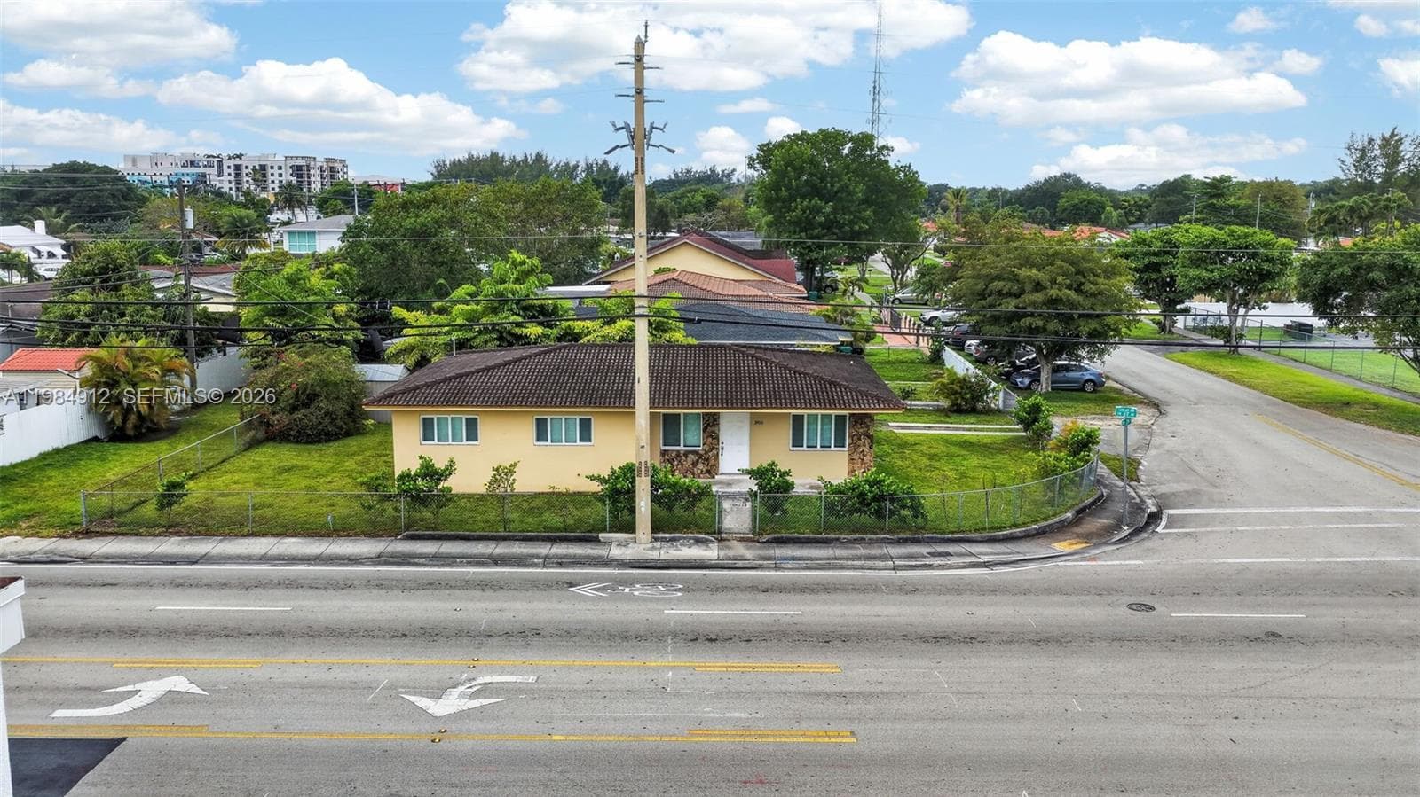 3900 SW 67th Ave, Miami FL 33155 — 37