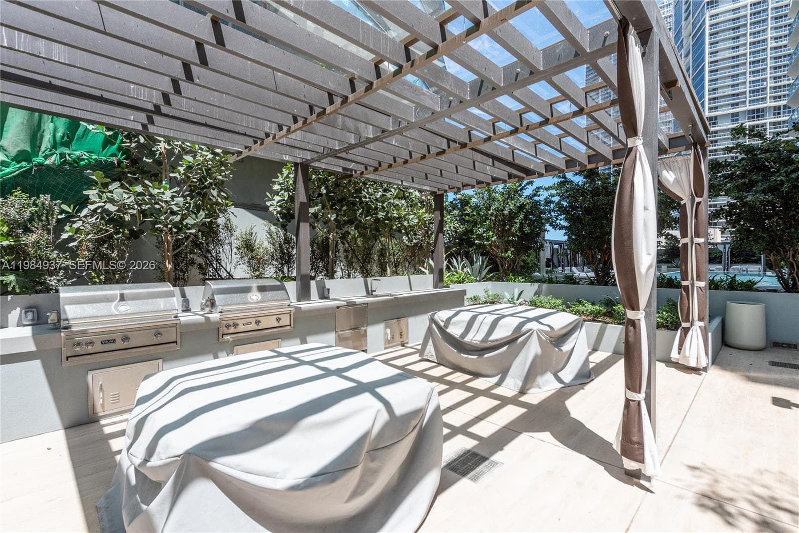77 SE 5th Street # 4004, Miami FL 33131 — 22