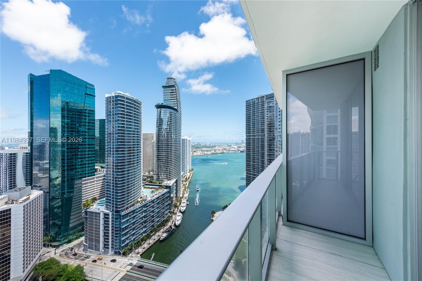 77 SE 5th Street # 4004, Miami FL 33131 — 1