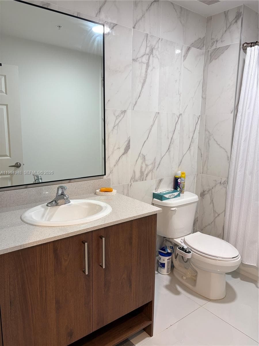 10950 NW 82nd St # 319, Doral FL 33178 — 38