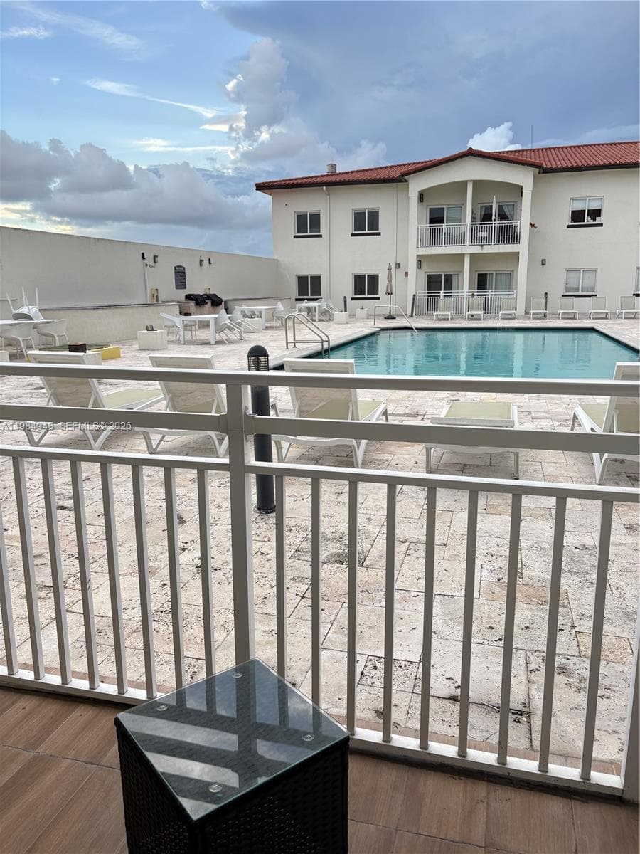 10950 NW 82nd St # 319, Doral FL 33178 — 10